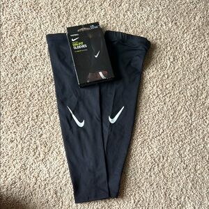 Nike Black Dri-Fit Sleeves